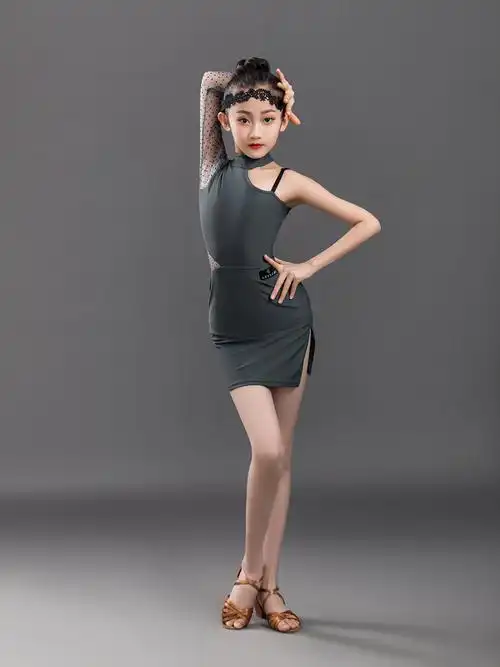 乐雅池拉丁舞儿童童女夏季新款拉丁练功女童舞蹈拉丁舞练习套装