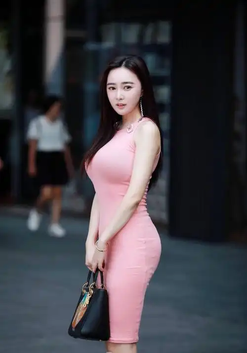 不要追求纸片人,其实微胖身材刚刚好!-搜狐大视野-搜狐新闻