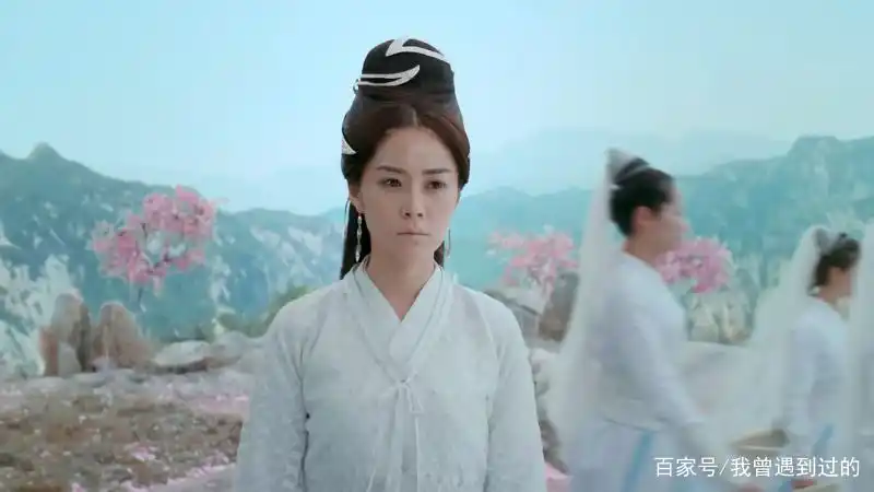 《绝代双骄》邀月杀了怜星才成为彻底的大坏蛋,只可怜怜星悲苦