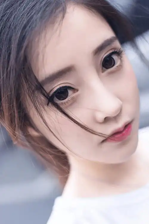 b站当红人气女主播冯提莫生活写真系列照片