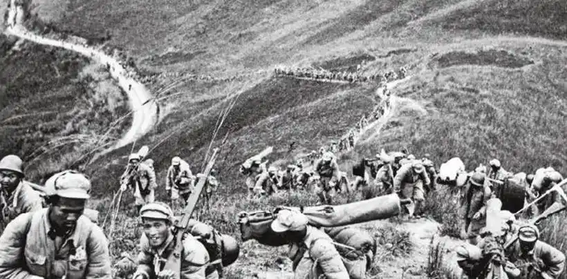 一,二野两个团发生误战,双方抱头痛哭:从来没打过这样的恶仗_西昌_冕