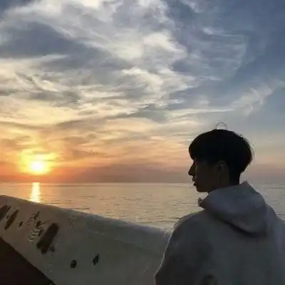 阳光帅气的男生头像大全