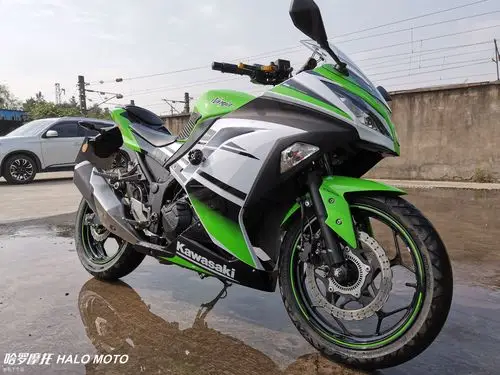 二手摩托车川崎 ninja 250