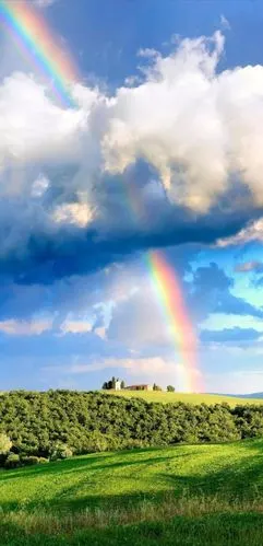 百年风雨彩虹跃星火流光征程长