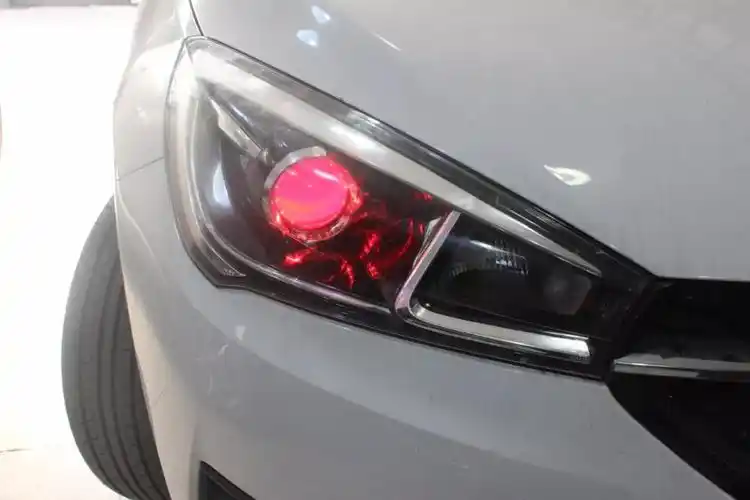 苏州改灯 | 艾瑞泽5大灯升级阿帕5xv 红恶魔,亮眼有个性