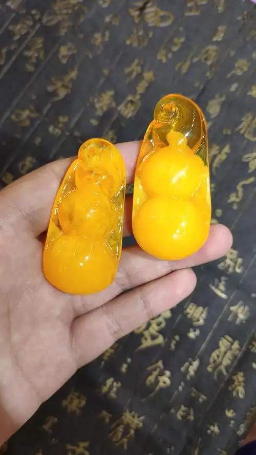 二代蜜蜡人工合成琥珀厂家