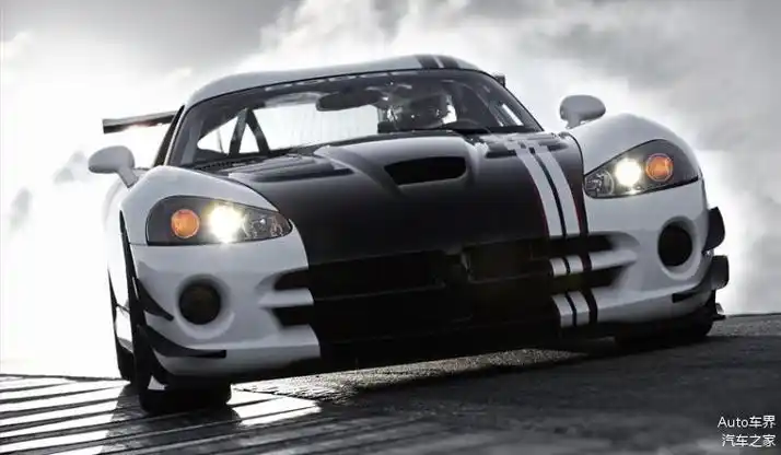 道奇蝰蛇,美国高性能跑车的代表之一!_车家号_发现车生活_汽车之家