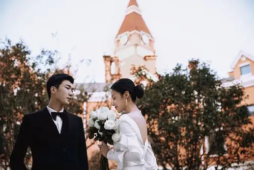 法式复古婚纱照 爱上一种与众不同的浪漫