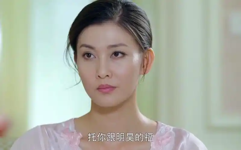 情谜睡美人拜金妹妹冒充姐姐嫁入豪门哪料昏迷多日的姐姐醒了mp4