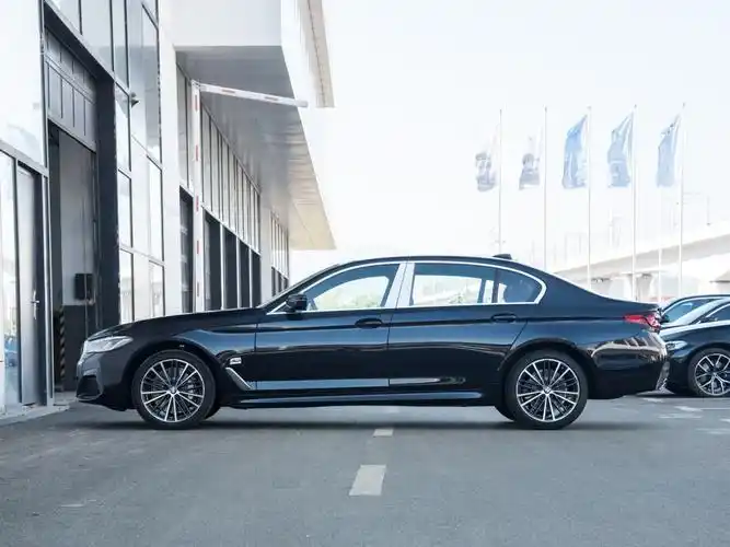 华晨宝马 宝马5系 2022款 改款二 530li 领先型 m运动套装