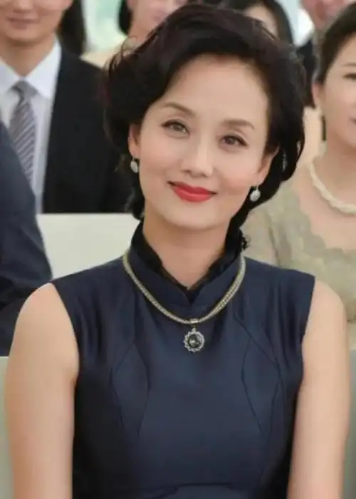 盘点妈妈专业户女星一脸富贵相贵气逼人演不了穷人