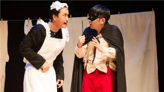 2017北京喜剧艺术节:上海话剧艺术中心话剧《福尔摩斯之死》