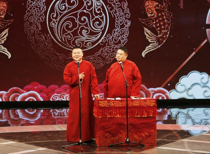 如今的德云社发展可以说是越来越多元,小剧场,商演和综艺节目都有