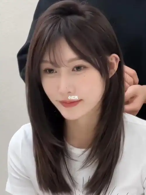 7890后00后都无法抗拒的中长发发型