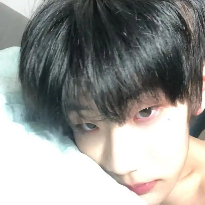 自己拍男生头像系列#奶狗 - 抖音