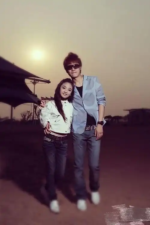 张木易的家里很有钱是富二代吗张木易和miki现状结婚了吗