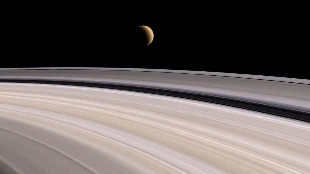 nasa评出10大"最美土星"照片,你最喜欢哪一张?
