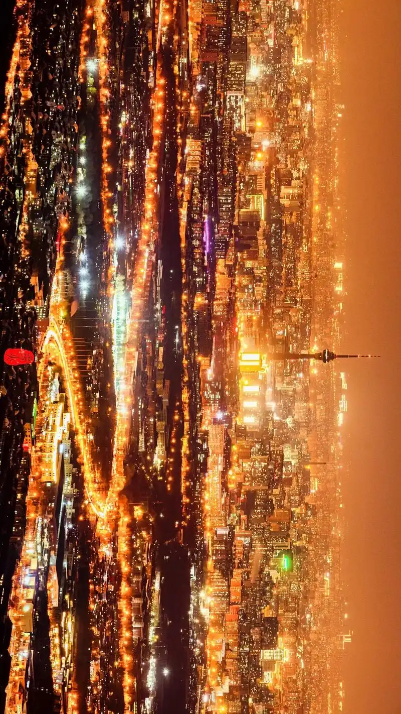 夜爬鬼笑石.#北京夜景 #夜爬鬼笑石 #摄影 #城市的夜晚  - 抖音