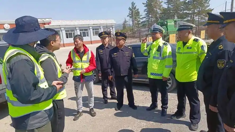 市交通运输综合行政执法支队——"五一"我在岗 安全我护航