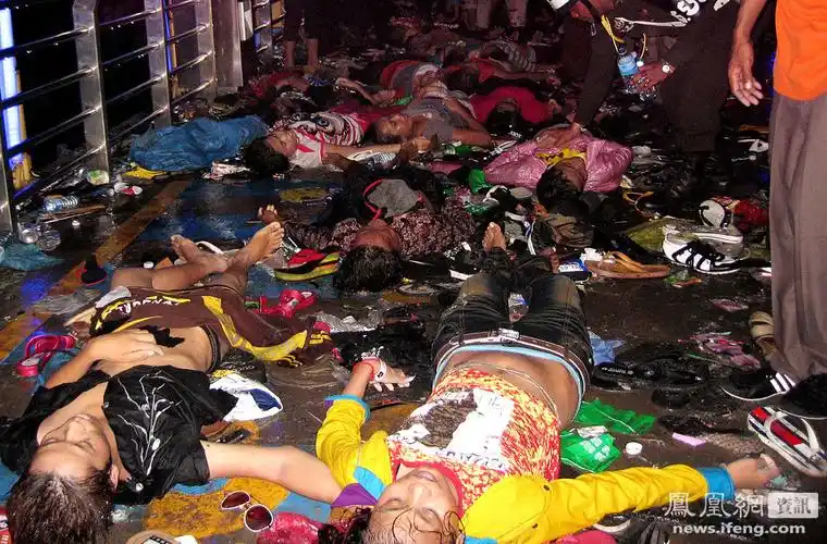 踩踏事故 _ 南越国 _ 哔哩哔哩相簿