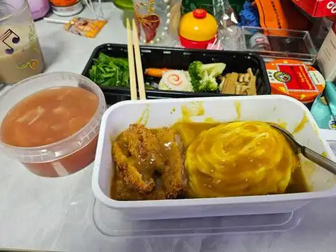 晚上家里没有随便叫外卖吃点就行.