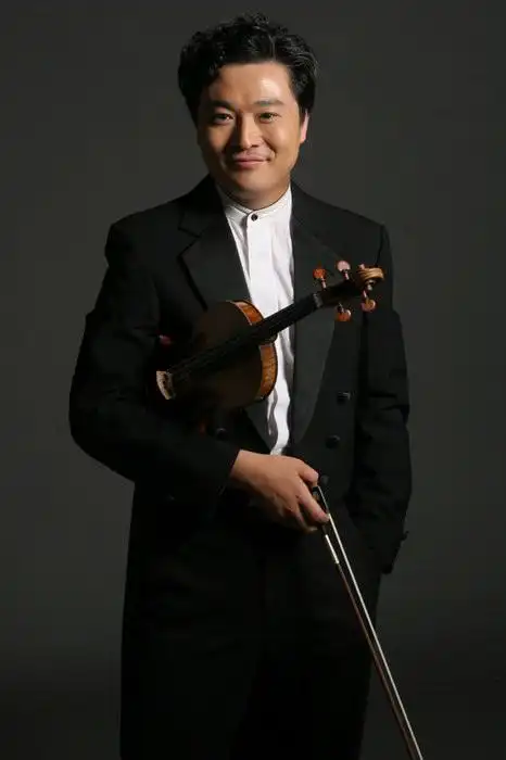 小提琴国际大师 吕思清