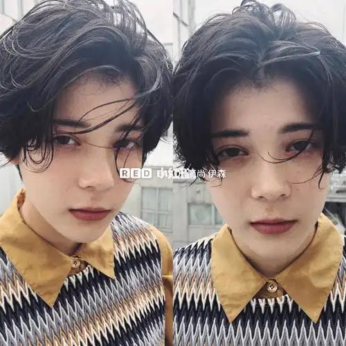 大家不妨给你们的tony老师参女生剪男生头发女生剪干净的男生头长发