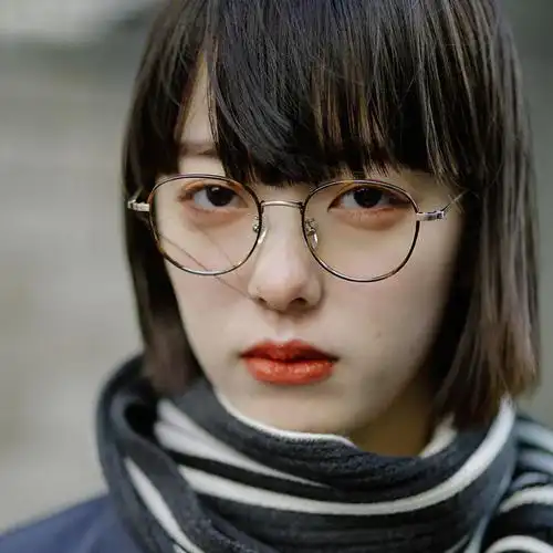 小脸眼镜框女近视小清新