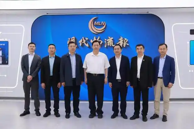 余平到《现代物流报》社调研指导工作