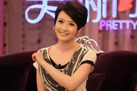 《美俏》拯救"女斑长" 寇乃馨现场爆猛料