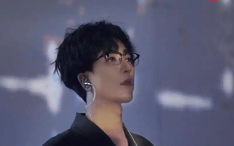 【李常超】八一七稻米节《灯海》 《十年人间》_哔哩哔哩_bilibili