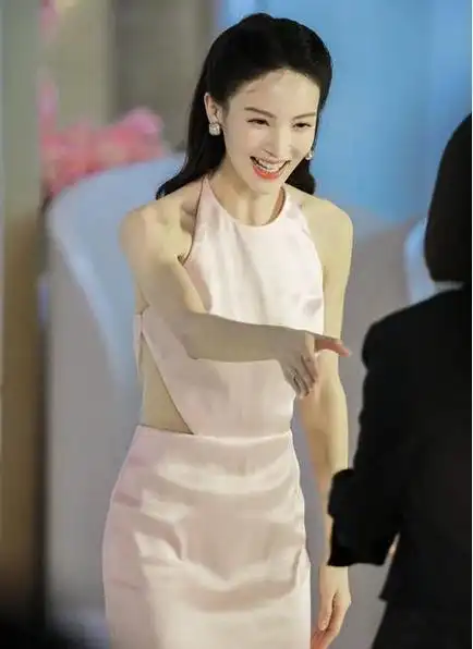 暴瘦到皮包骨的女明星,有的瘦到27公斤,有营养不良28岁就去世