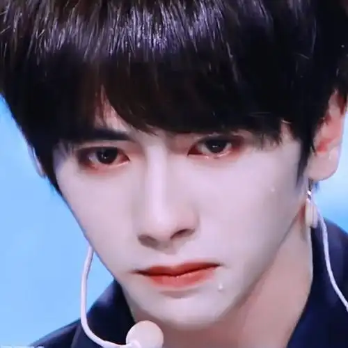 有没有那种美人落泪的真人头像?男女都可! - 知乎