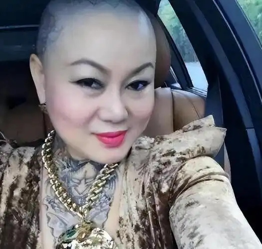 2019年浙江女富婆视频征婚,称结婚送宾利豪车,如今她结婚了么?