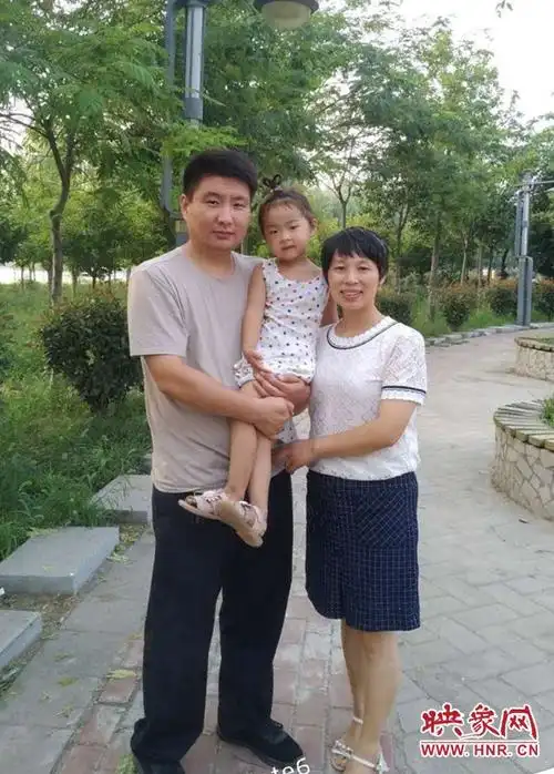 好警嫂李瑞携手风雨共甘苦只愿平安永伴