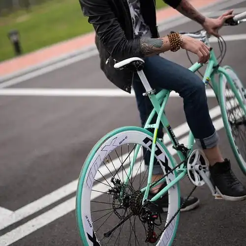 变速自行车实心胎网红活飞闪电客轻公路赛车轻便碟刹大人男女单车