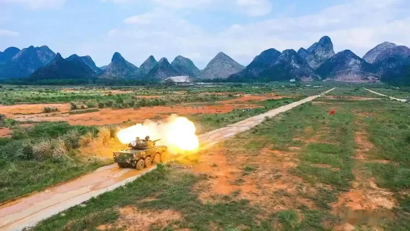 中国人民解放军,海军陆战队两栖实战化训练考核火热拉开战幕,精练技能