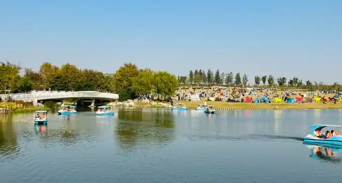 闵行文化公园七号桥碉堡