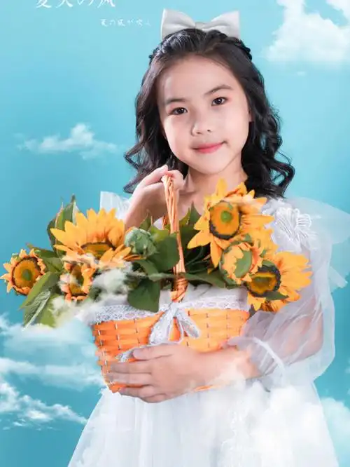 一组看不腻的日系夏日小清新宝宝艺术写真照