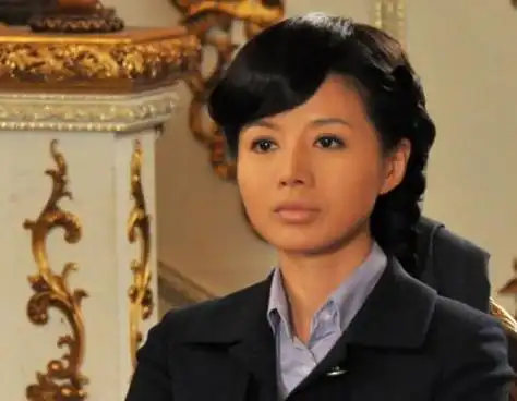 回顾程愫花21年捧红丈夫遭抛弃为儿子不愿再婚今完美逆袭