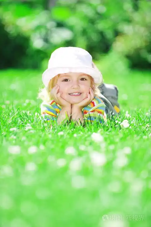 小妞儿妞妞小女子