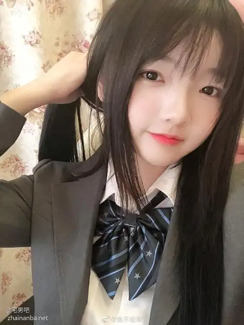 今日妹子图 20200412 虎牙萌妹子主播 @是深海鱼吗