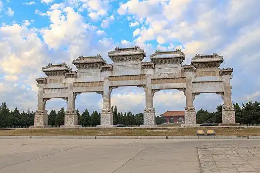 河北遵化清东陵孝陵石牌坊