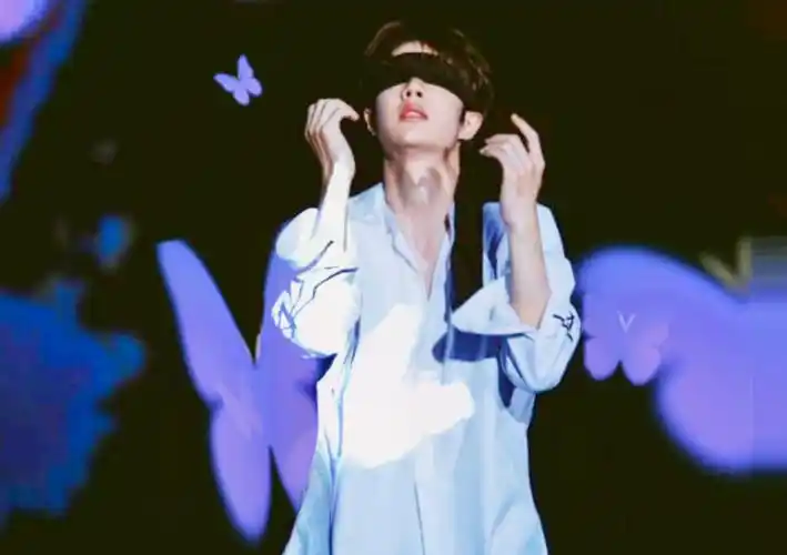 王一博蒙眼vs肖战蒙眼73159899帅炸了939393