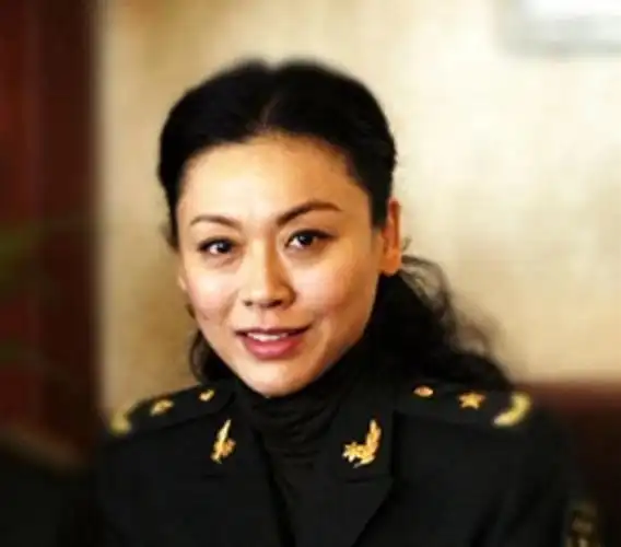 中国最漂亮女将军刘敏少将,美在何处?