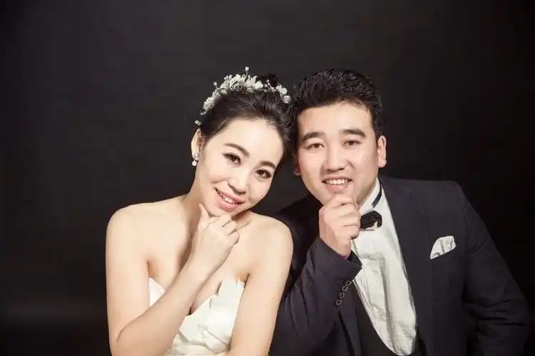 org/1999/xhtml">    王洋,华栋结婚请柬吉日:2015-07-04      倒计时