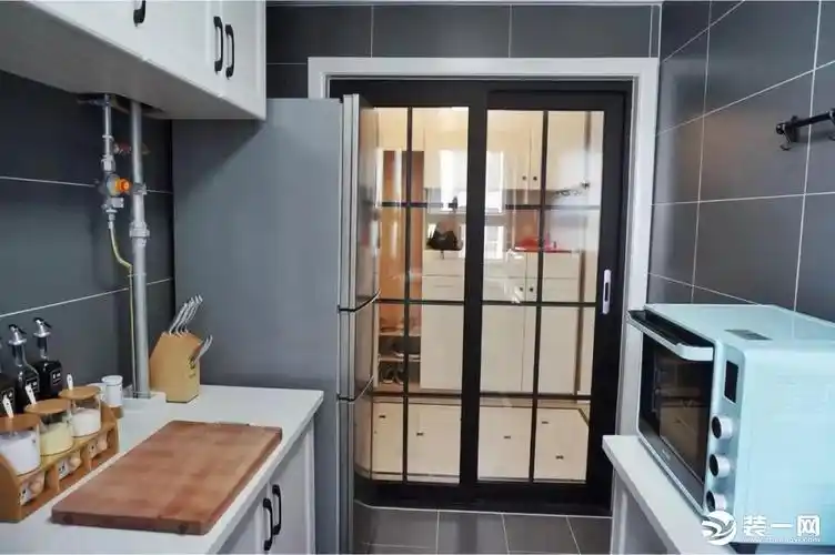 厨房折叠门推拉门怎么设计好看15款厨房门图片大全