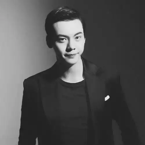 william威廉陈伟霆 @黑白图杀,你的眼里有星星