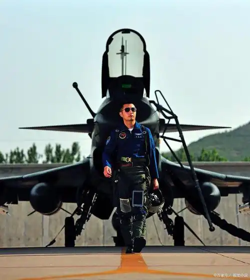 湖南成为中国空军第一大省,超过2700名飞行员|军事|飞机_网易订阅