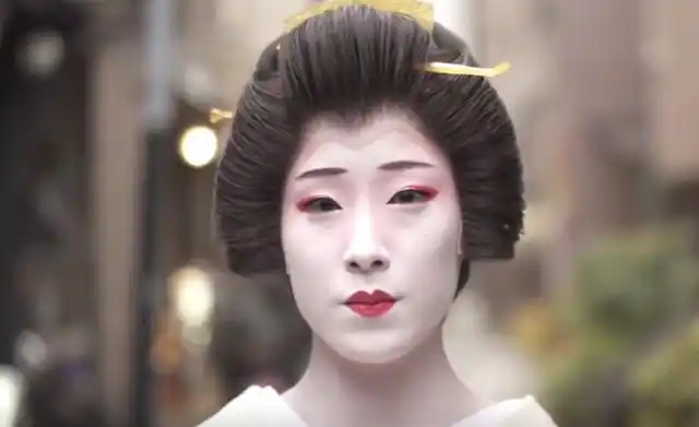 这里是日本,艺伎不为人知的生活,她们深居简出